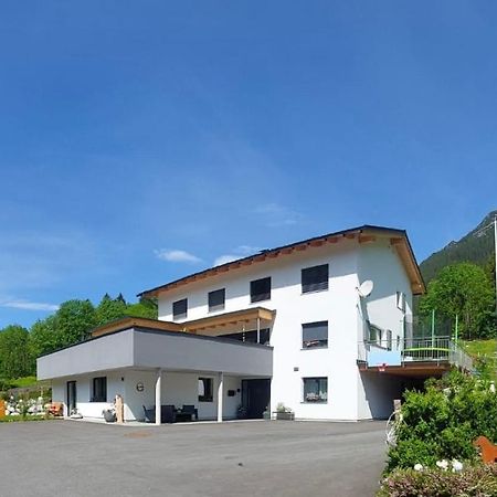 Haus Bazigg Appartement Klosterle am Arlberg Buitenkant foto