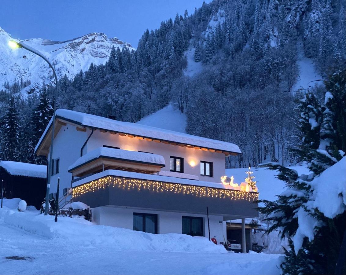 Haus Bazigg Appartement Klosterle am Arlberg Buitenkant foto