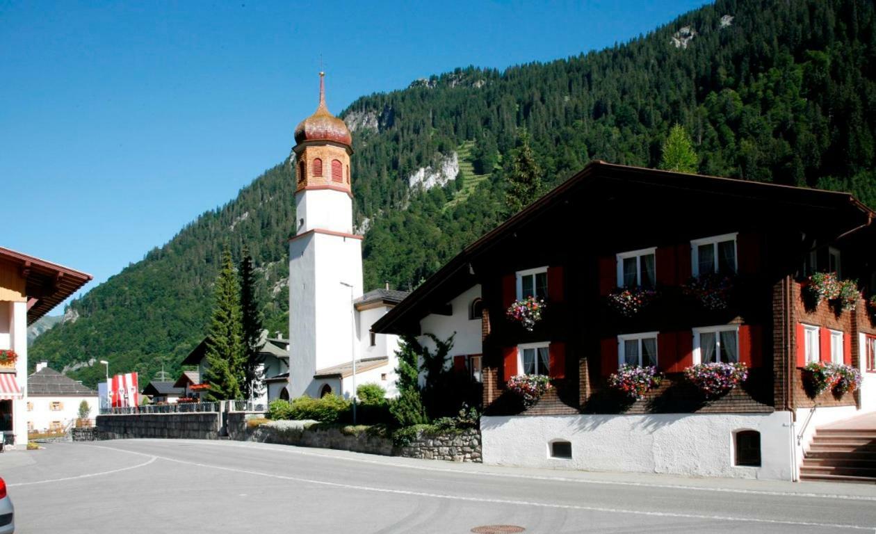 Haus Bazigg Appartement Klosterle am Arlberg Buitenkant foto